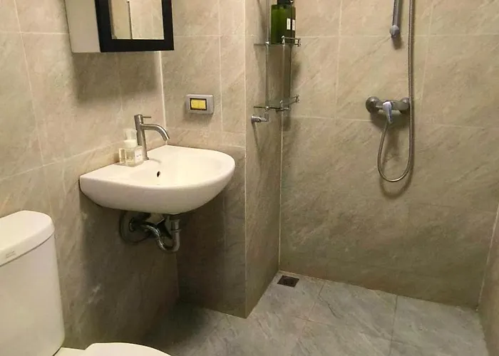 Silom 40 Sqm With 2 Queen Beds For 4 Persons