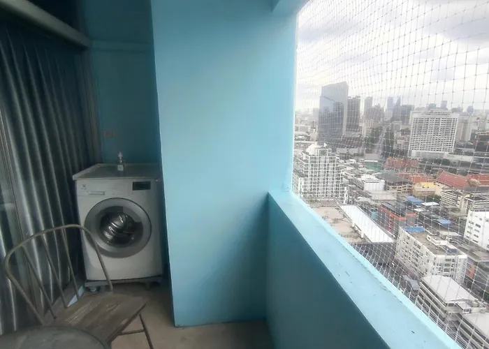 Апартаменты Silom 40 Sqm With 2 Queen Beds For 4 Persons Бангкок